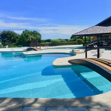 Apartment , Piscine *